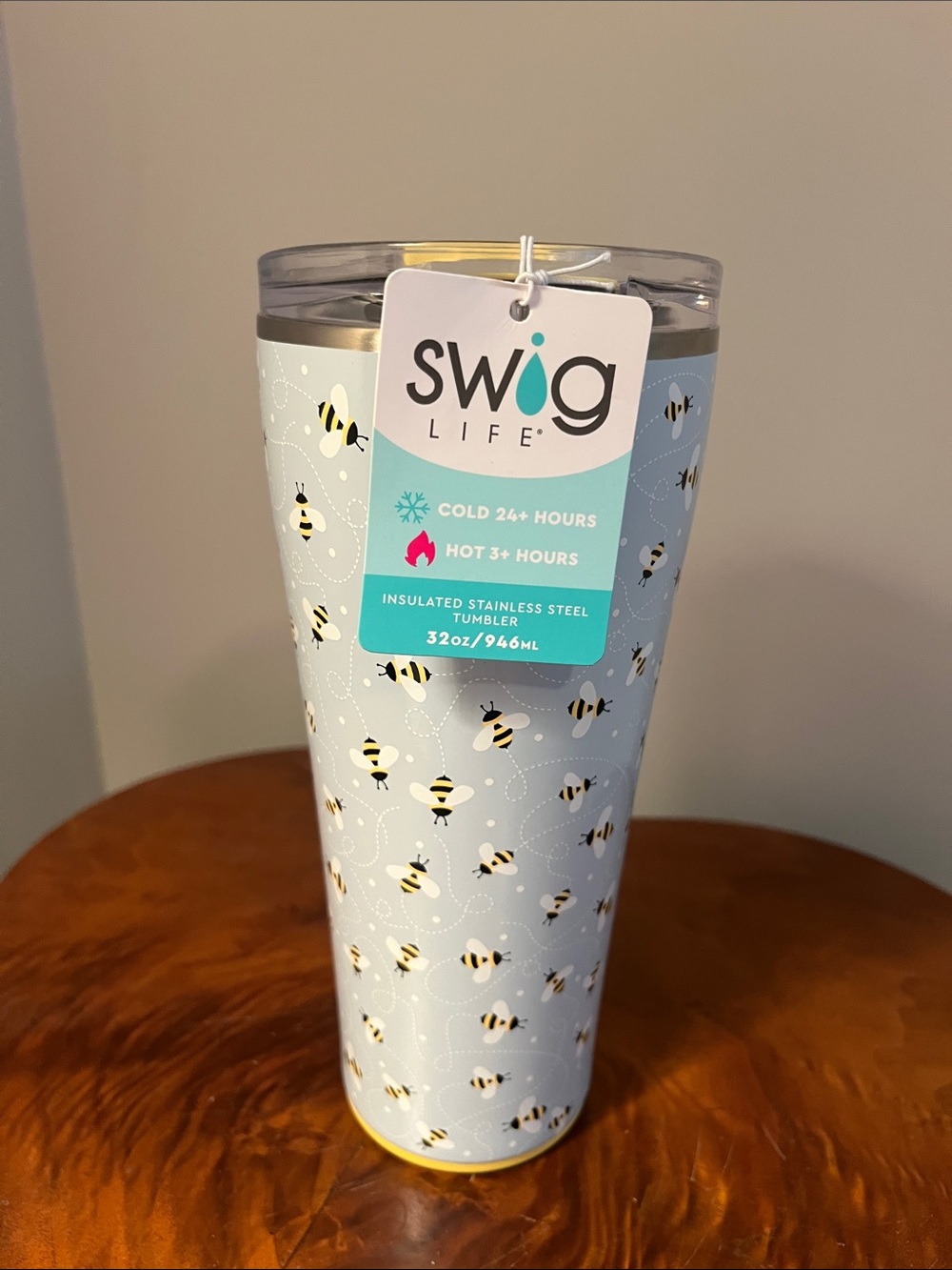 NWT Swig Life  Bee Pattern Light Blue Insulated Tumbler